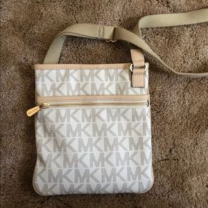 Michael Kors Crossbody